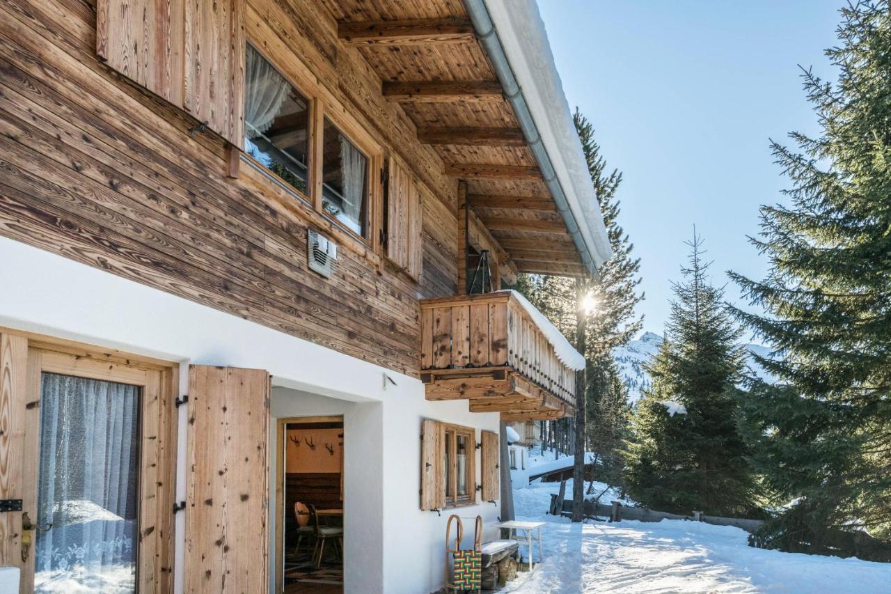 Hochfuegenblick-Ski- Und Wanderhuette Exterior photo